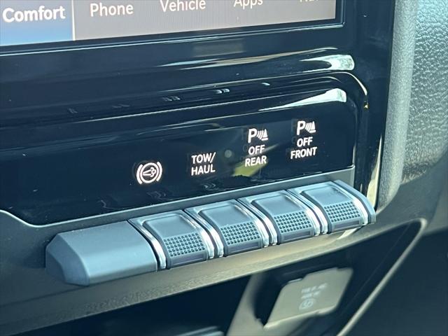 2025 RAM Ram 2500 RAM 2500 TRADESMAN CREW CAB 4X4 64 BOX