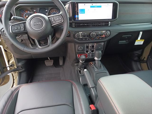 2025 Jeep Gladiator GLADIATOR RUBICON X 4X4