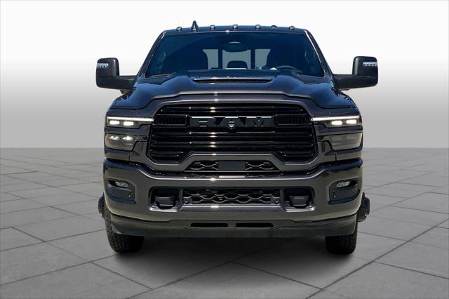 2025 RAM Ram 3500 RAM 3500 LARAMIE MEGA CAB 4X4 64 BOX
