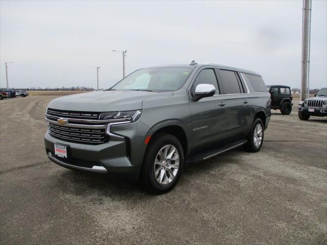2023 Chevrolet Suburban 4WD Premier