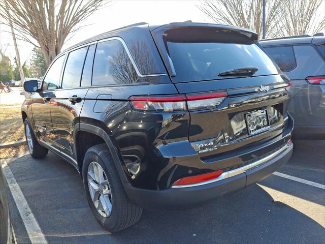 2025 Jeep Grand Cherokee GRAND CHEROKEE LAREDO X 4X4