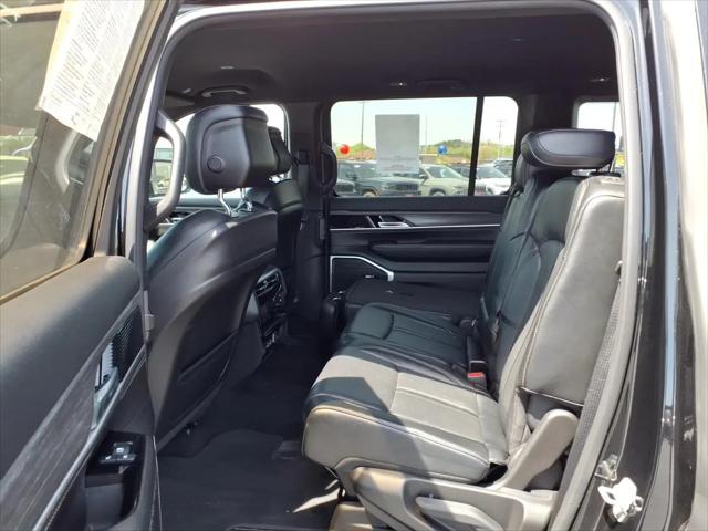 2023 Jeep Wagoneer Series III 4x4