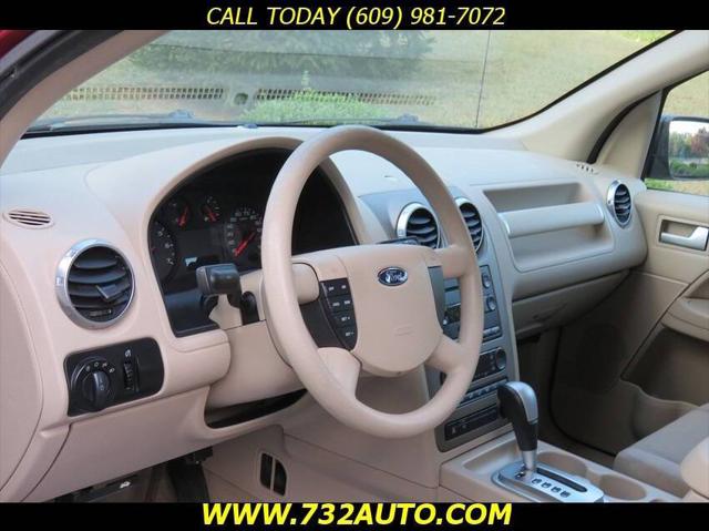 2005 Ford Freestyle SE