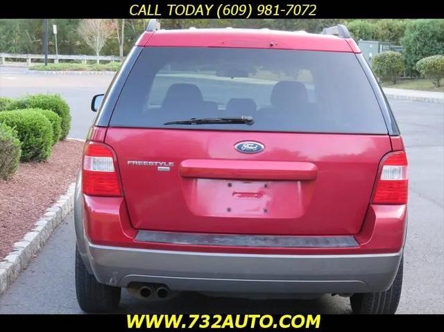2005 Ford Freestyle SE