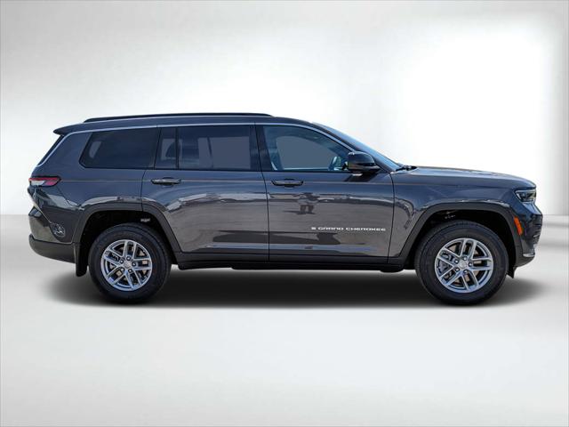 2025 Jeep Grand Cherokee GRAND CHEROKEE L LAREDO 4X2