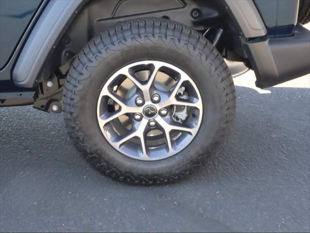 2025 Jeep Wrangler 4-Door Summit 4x4