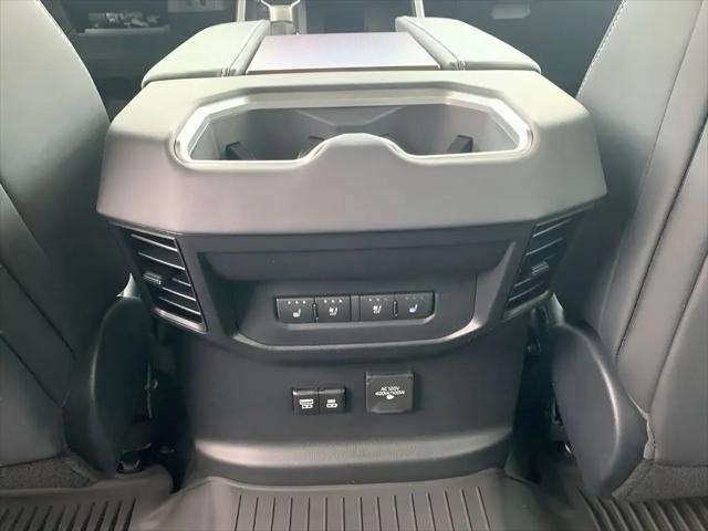 2025 Toyota Tundra Capstone CrewMax 6.4' Bed