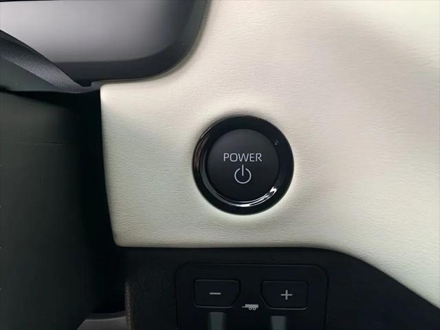 2025 Toyota Tundra Capstone CrewMax 6.4' Bed