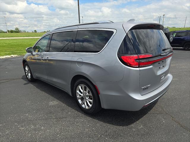 2021 Chrysler Pacifica Touring L