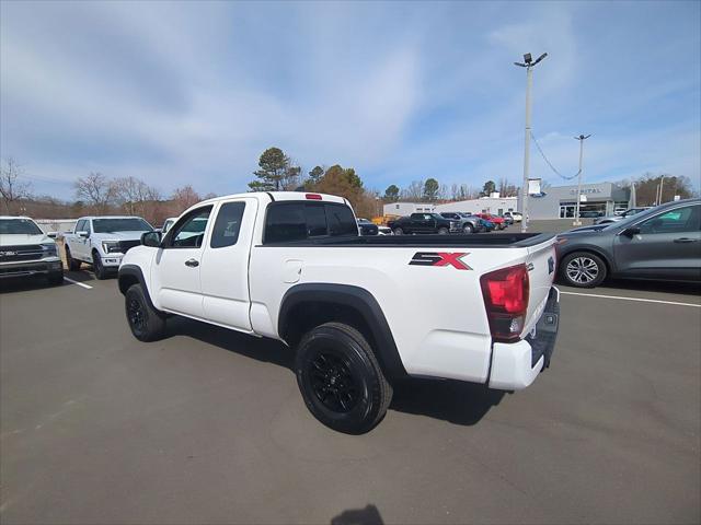 2022 Toyota Tacoma SR V6