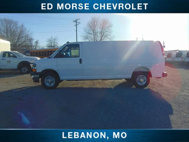 2025 Chevrolet Express Cargo Van RWD 2500 Extended Wheelbase WT