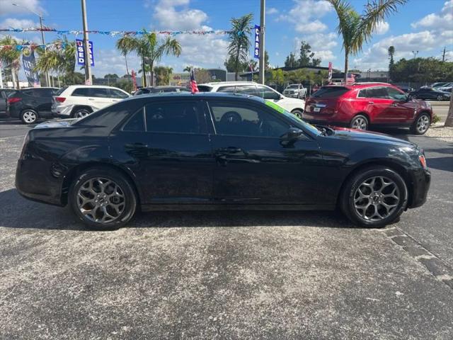 2014 Chrysler 300 300S