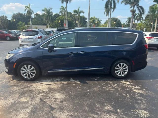 2019 Chrysler Pacifica Touring L