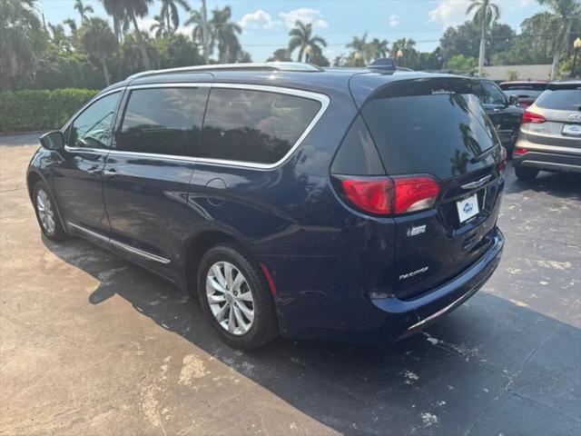 2019 Chrysler Pacifica Touring L