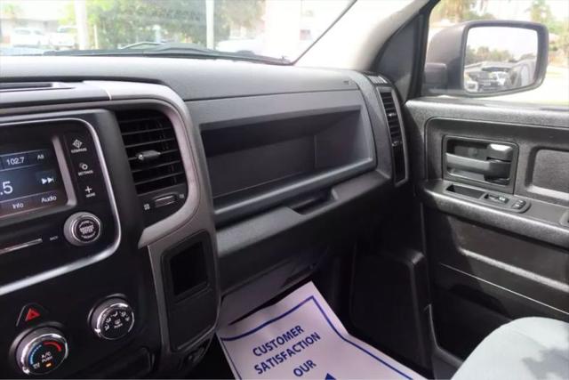2019 Ram 1500 Classic Express Crew Cab 4x2 5'7" Box