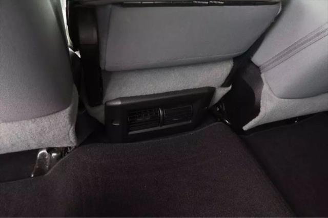 2019 Ram 1500 Classic Express Crew Cab 4x2 5'7" Box