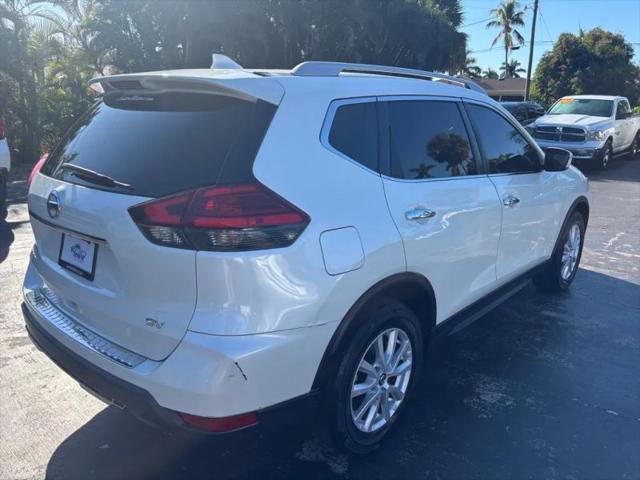 2017 Nissan Rogue SV