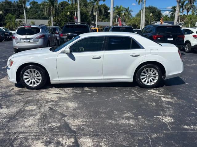 2014 Chrysler 300 300