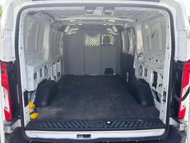 2017 Ford Transit w/60/40 Side Door w/RWB Van