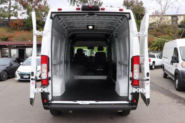 2025 Ram ProMaster 2500 Cargo Van Tradesman High Roof 159" WB w/Pass Seat