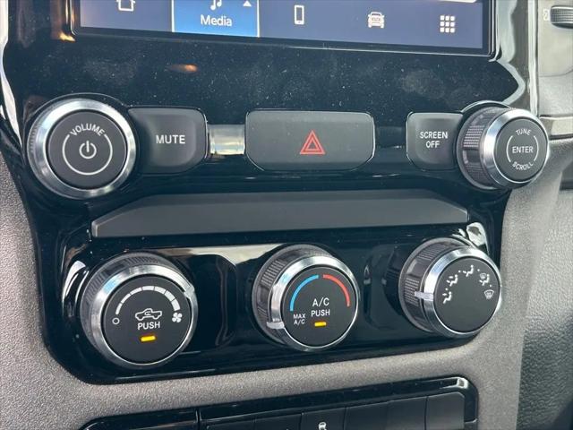 2025 Ram 3500 Tradesman/Big Horn
