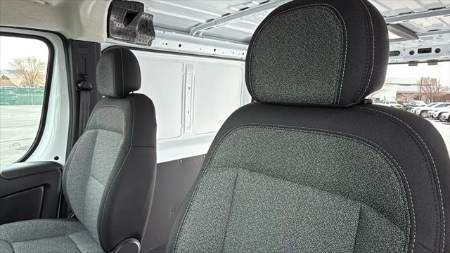 2025 Ram ProMaster Cargo Van Tradesman Low Roof 136" WB w/Pass Seat
