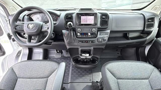 2025 Ram ProMaster Cargo Van Tradesman Low Roof 136" WB w/Pass Seat