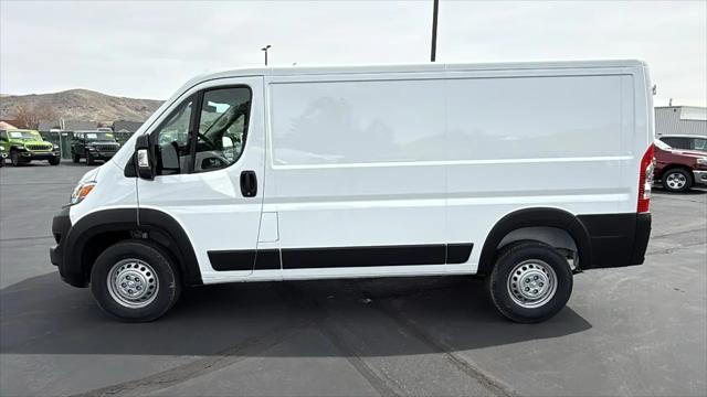 2025 Ram ProMaster Cargo Van Tradesman Low Roof 136" WB w/Pass Seat