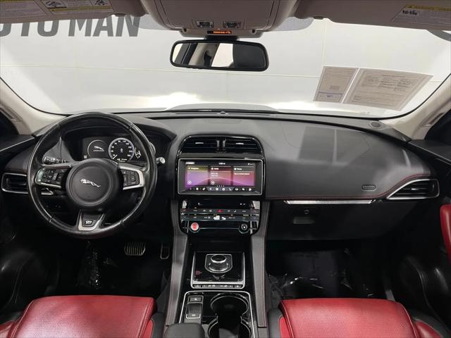 2017 Jaguar F-PACE 35t R-Sport