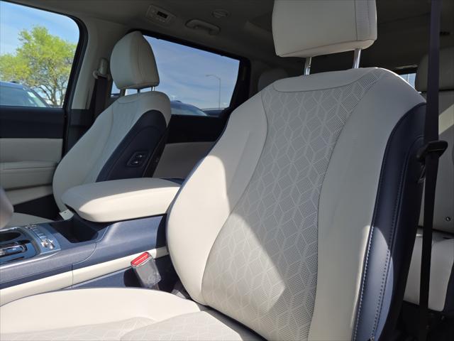 2025 Kia Carnival MPV SX
