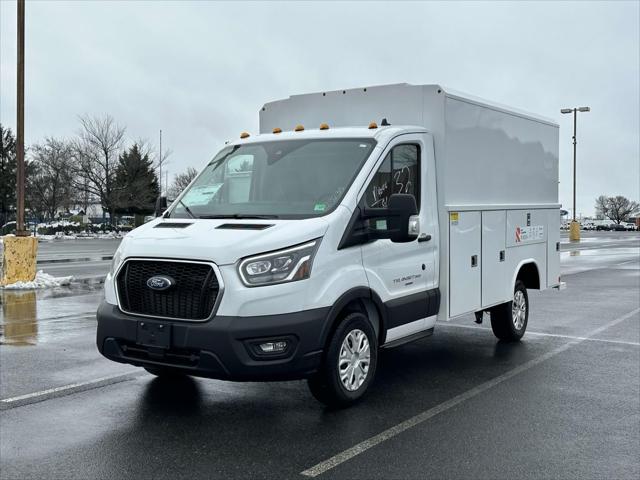2024 Ford Transit Cutaway Base