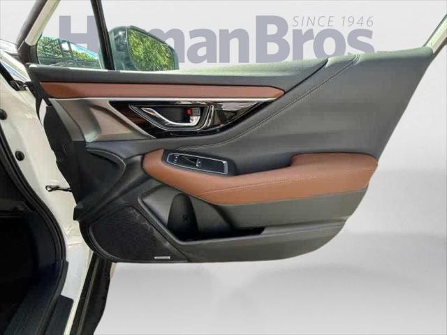 2022 Subaru Outback Touring XT