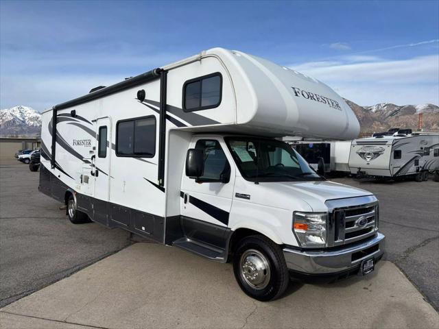 2016 Ford E-450 Cutaway 3051 Ford