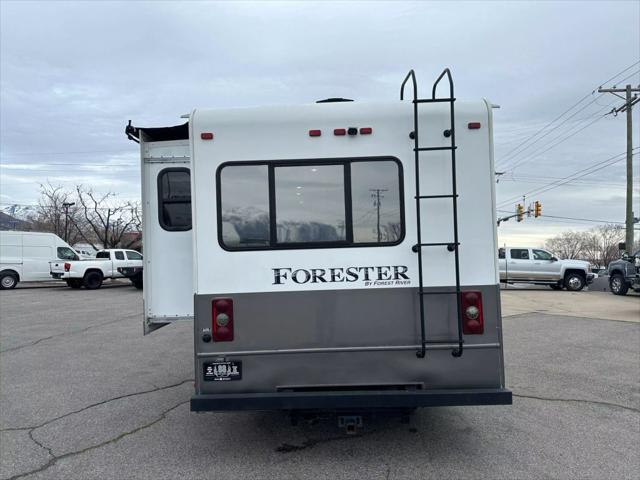 2016 Ford E-450 Cutaway 3051 Ford