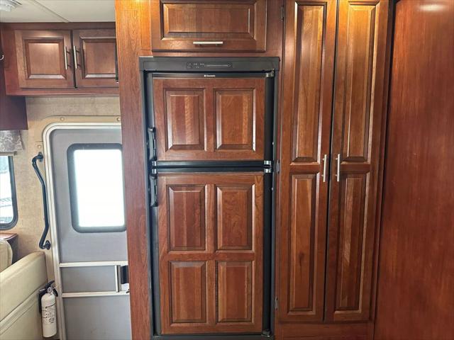 2016 Ford E-450 Cutaway 3051 Ford