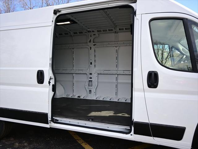 2025 Ram ProMaster Cargo Van Tradesman High Roof 159 WB w/Pass Seat
