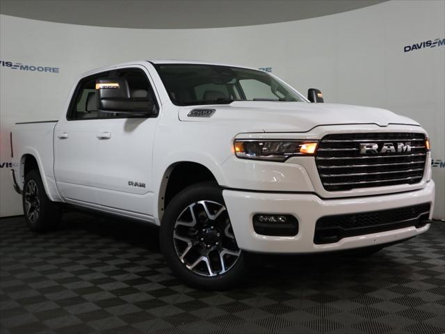 2025 RAM Ram 1500 RAM 1500 LARAMIE CREW CAB 4X4 57 BOX