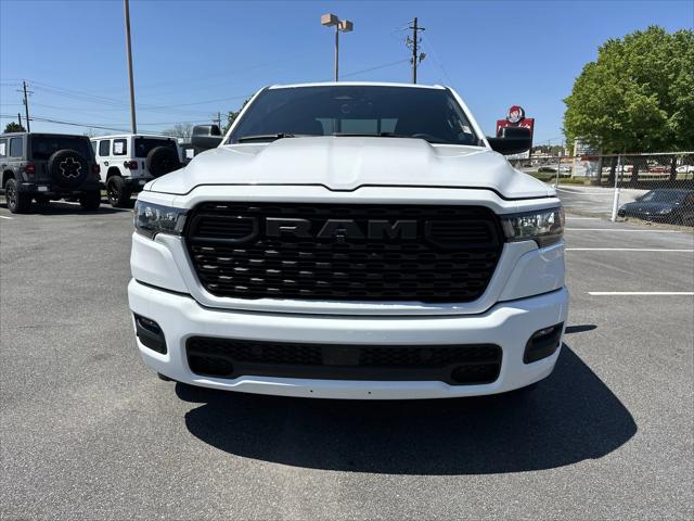 2025 RAM Ram 1500 RAM 1500 TRADESMAN QUAD CAB 4X2 64 BOX