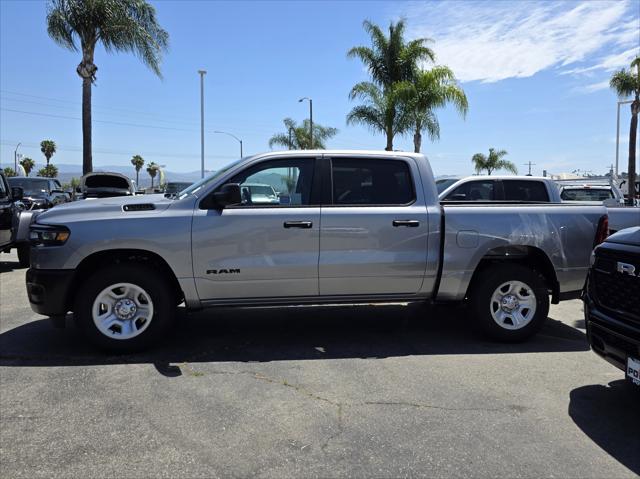 2025 RAM Ram 1500 RAM 1500 TRADESMAN CREW CAB 4X2 57 BOX