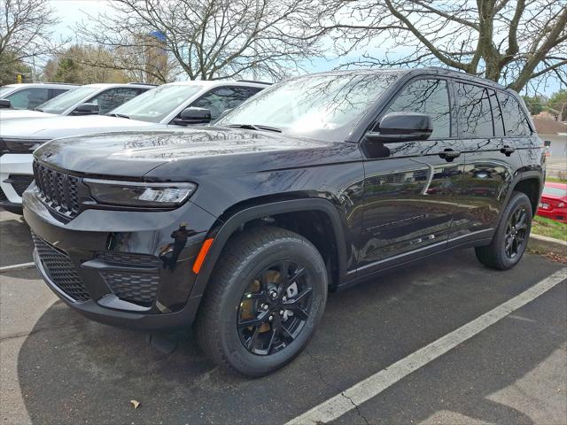 2025 Jeep Grand Cherokee GRAND CHEROKEE ALTITUDE 4X4
