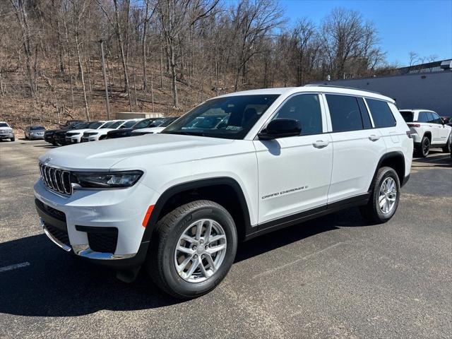2025 Jeep Grand Cherokee GRAND CHEROKEE L LAREDO 4X4