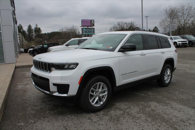 2025 Jeep Grand Cherokee GRAND CHEROKEE L LAREDO X 4X4