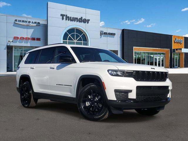 2025 Jeep Grand Cherokee GRAND CHEROKEE L ALTITUDE X 4X2