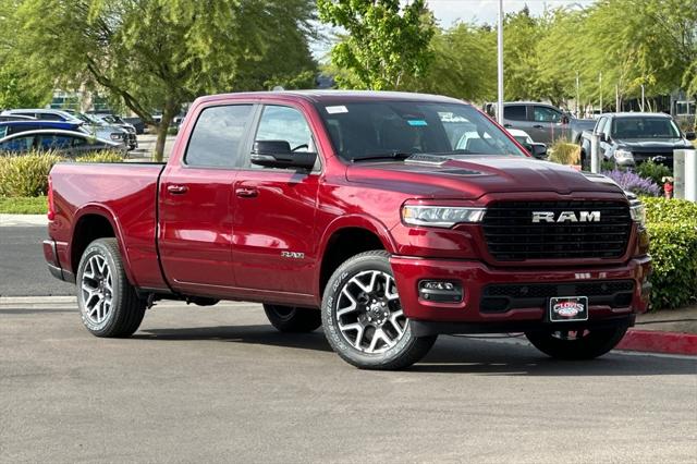 2025 RAM Ram 1500 RAM 1500 LARAMIE CREW CAB 4X4 64 BOX