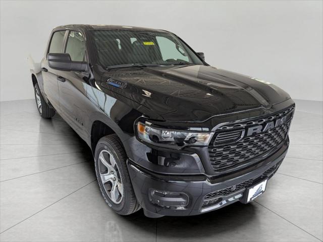 2025 RAM Ram 1500 RAM 1500 TRADESMAN CREW CAB 4X4 57 BOX