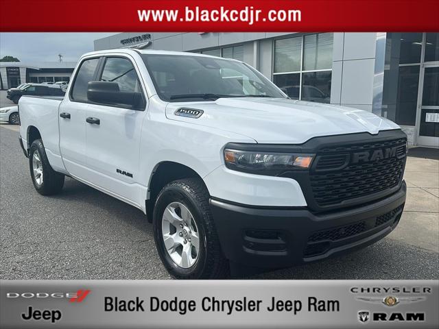 2025 RAM Ram 1500 RAM 1500 TRADESMAN QUAD CAB 4X2 64 BOX