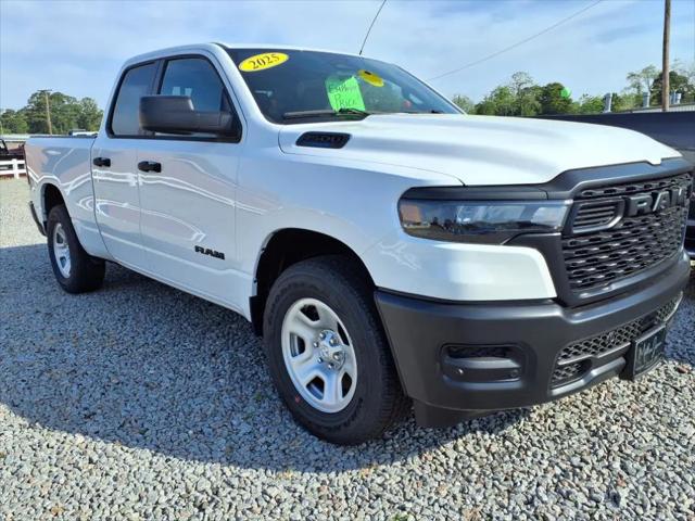 2025 RAM Ram 1500 RAM 1500 TRADESMAN QUAD CAB 4X2 64 BOX
