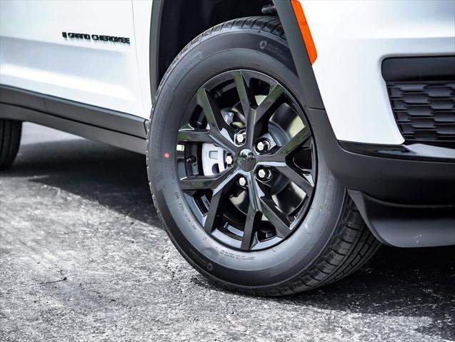 2025 Jeep Grand Cherokee GRAND CHEROKEE L ALTITUDE X 4X2