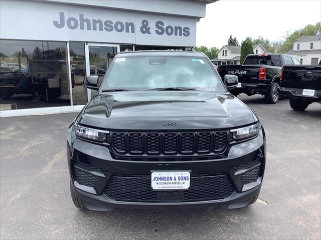 2025 Jeep Grand Cherokee GRAND CHEROKEE ALTITUDE 4X4