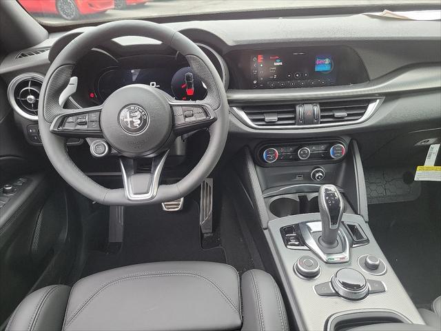 2025 Alfa Romeo Stelvio STELVIO AWD